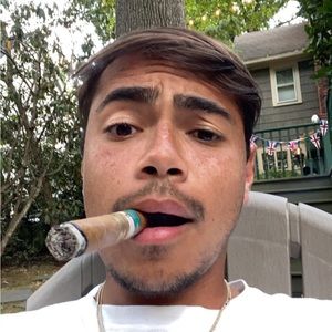 Meet your Posher, Kye